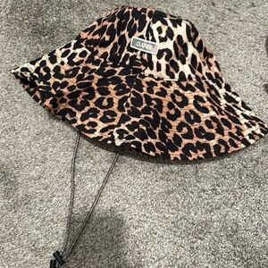 GANNI Leopard Bucket Hat
